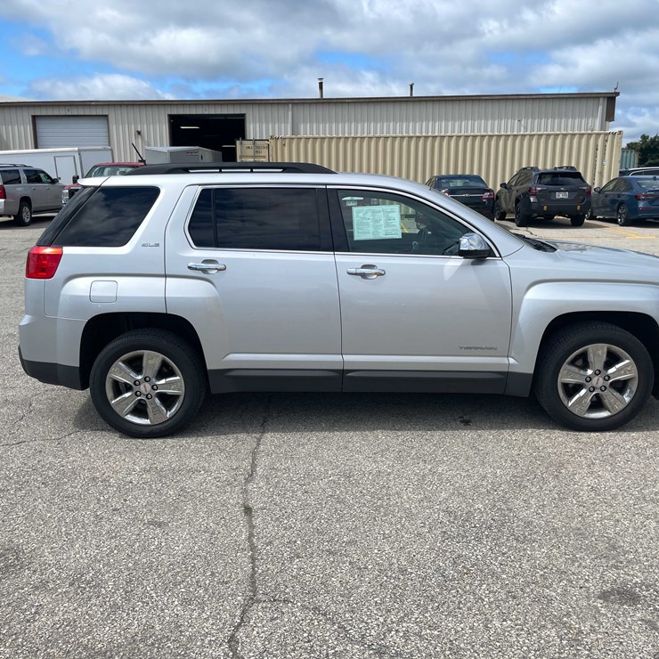 #1292 • 2015 GMC Terrain AWD (Has WI Title) (OF)