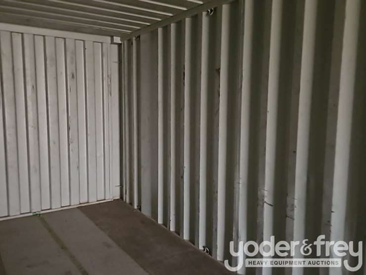 40'-container-single-walk-door,-2-side-doors-image-15