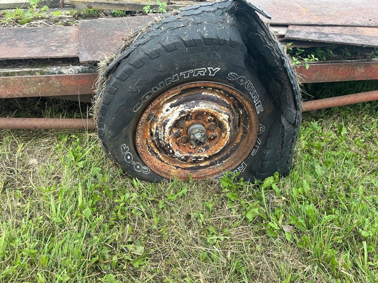 flatbed-trailer-image-10