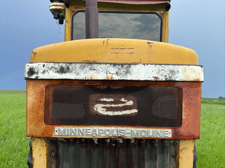 minneapolis-moline-g1000-image-8