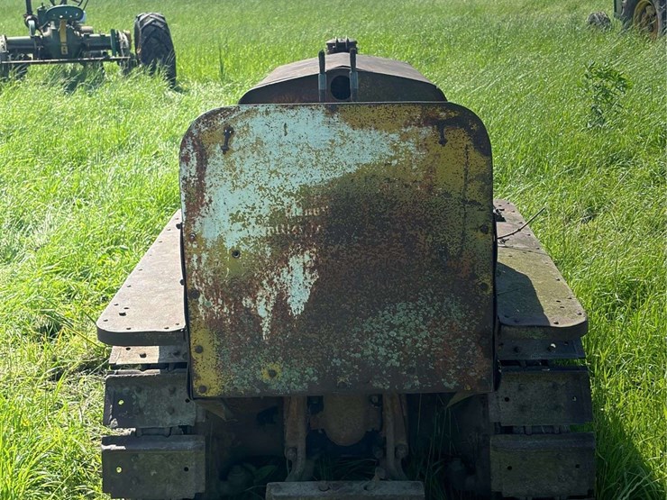 caterpillar-ten-crawler-image-4