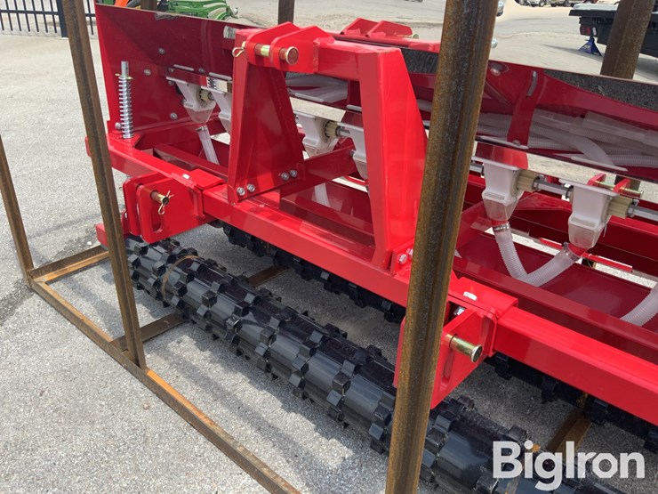 2025-agt-stsd10-3-pt/skid-steer-no-till-drill-image-10