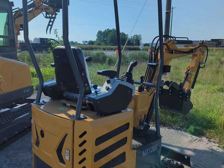 cfg-industrial-mini-excavator---mx12rx---(2025)-image-7