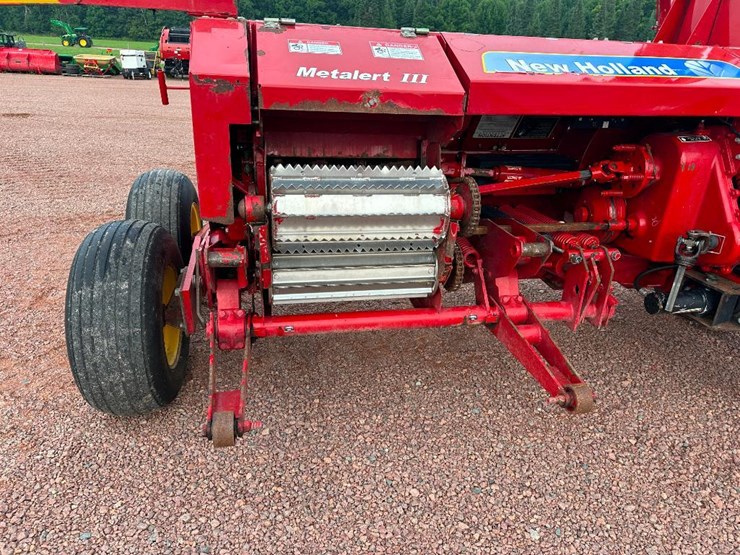 2013-new-holland-fp230-image-15