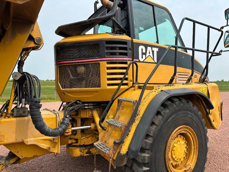 2007-caterpillar-c11-image-14