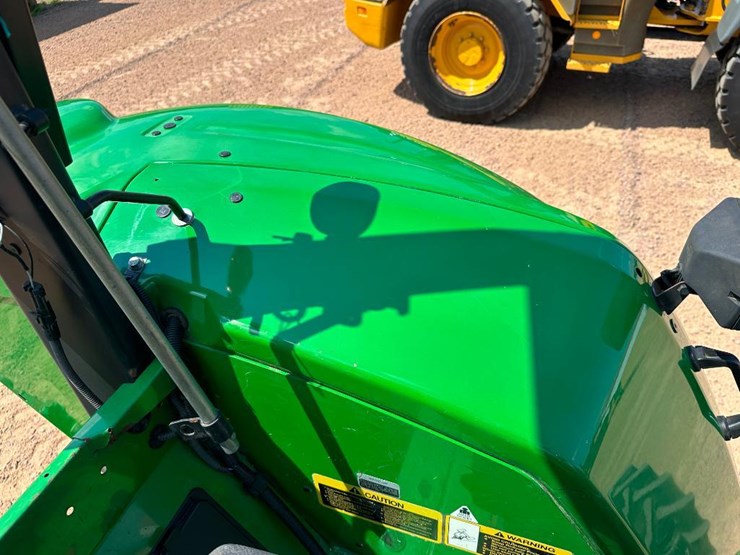 2007-john-deere-6215-image-46