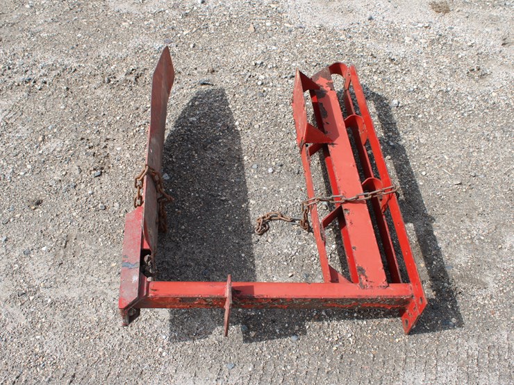 #4300-•-1/4-turn-for-new-holland-square-baler-image-2