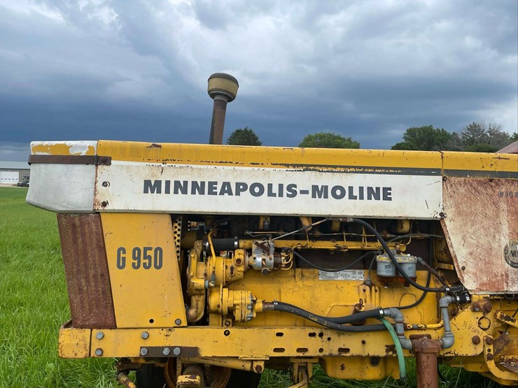 minneapolis-moline-g950-image-13