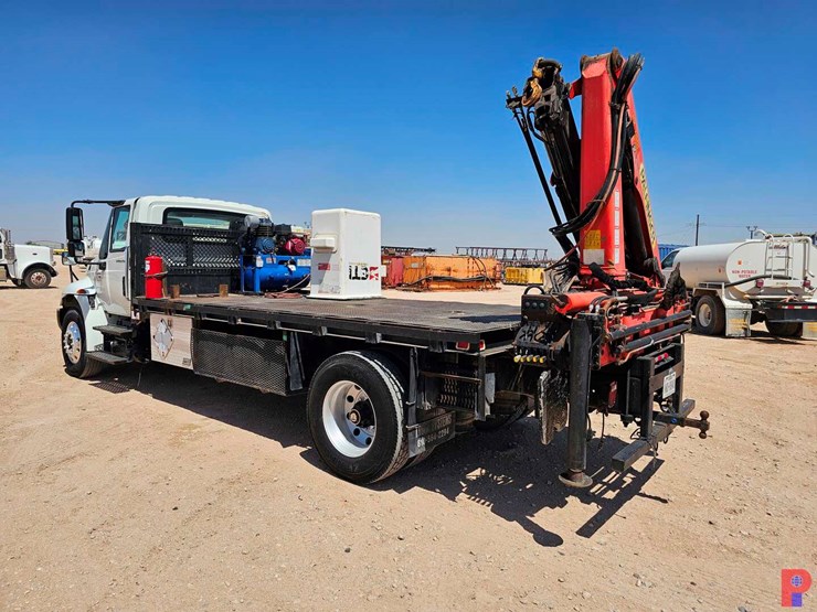 2003-international-durastar-4300-image-2