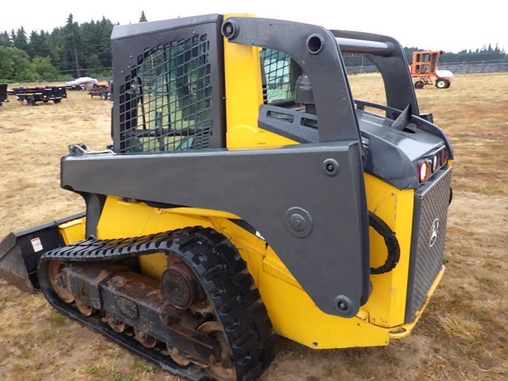john-deere-319dt-skid-steer-tracked-loader-image-11