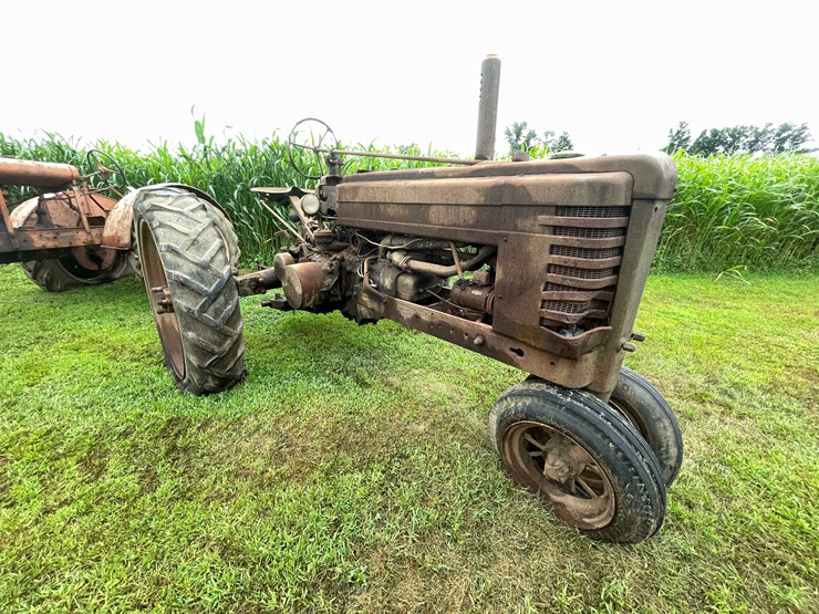 #6682-•-1946-john-deere-parts-tractor-image-7