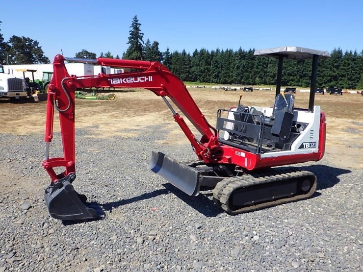 takeuchi-tb020-image-1