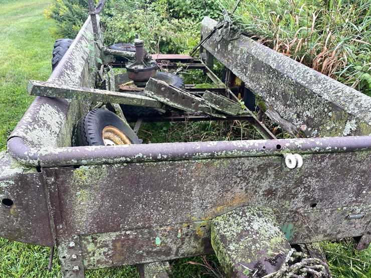 #7467-•-john-deere-trailer-frame-image-12