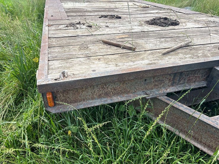 bumper-hitch-18’-deckover-trailer-image-39