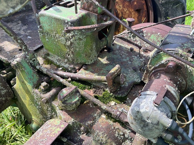 john-deere-model-b-image-30
