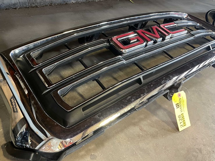 #2128-•-gmc-grille-(pr5)-image-3
