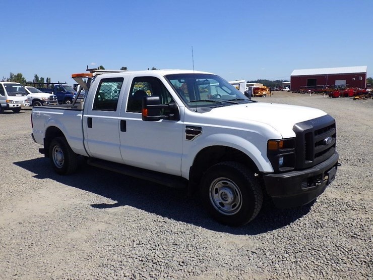 2010-ford-f250-image-2