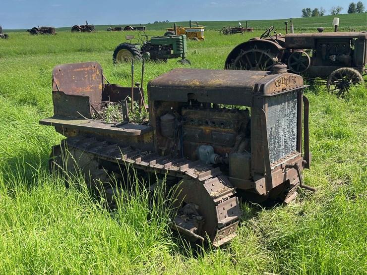 caterpillar-ten-crawler-image-7