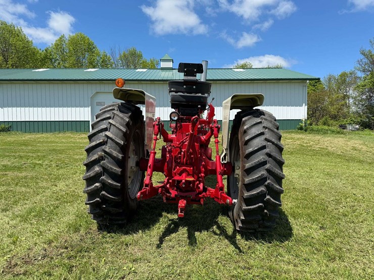 farmall-1206-image-9
