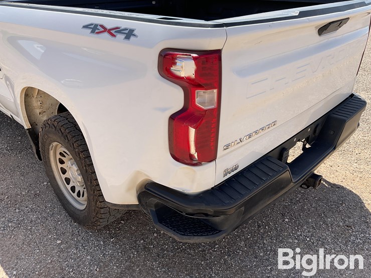 2021-chevrolet-silverado-1500-image-17