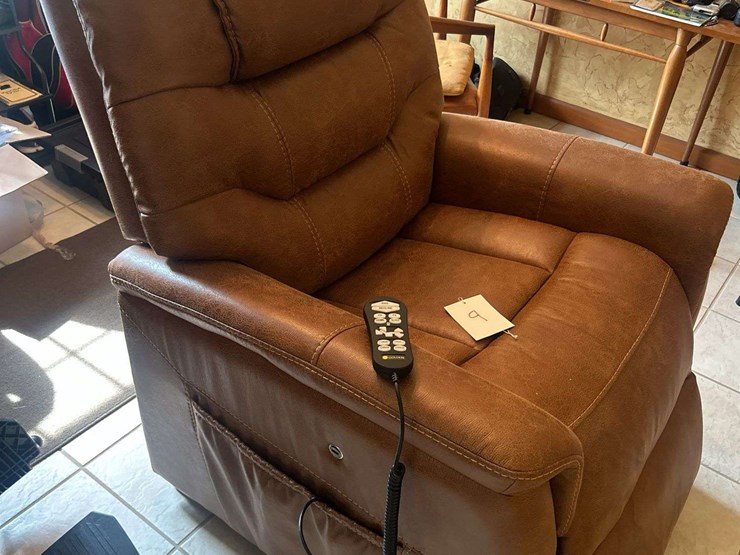 golden-power-lifting-recliner-image-5