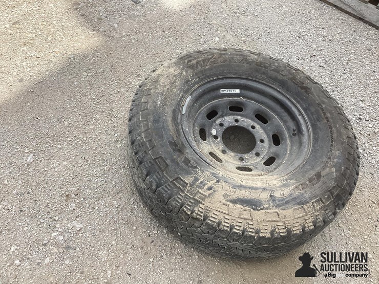 265/75r16-tire-&-rim-image-7