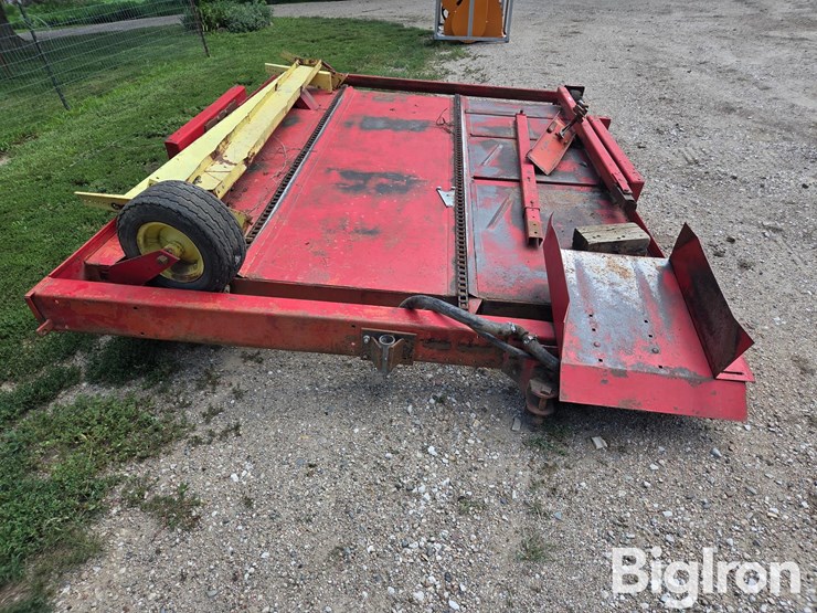 farmhand-1001-small-square-bale-accumulator-image-4