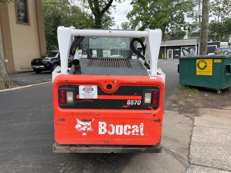 2019-bobcat-s570-image-6