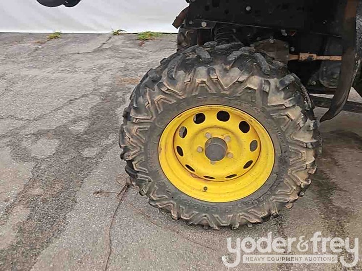 2021-john-deere-xuv855m-s4-image-10