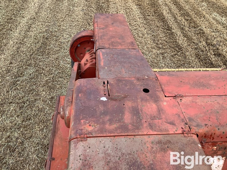 new-holland-1280-small-square-baler-image-18