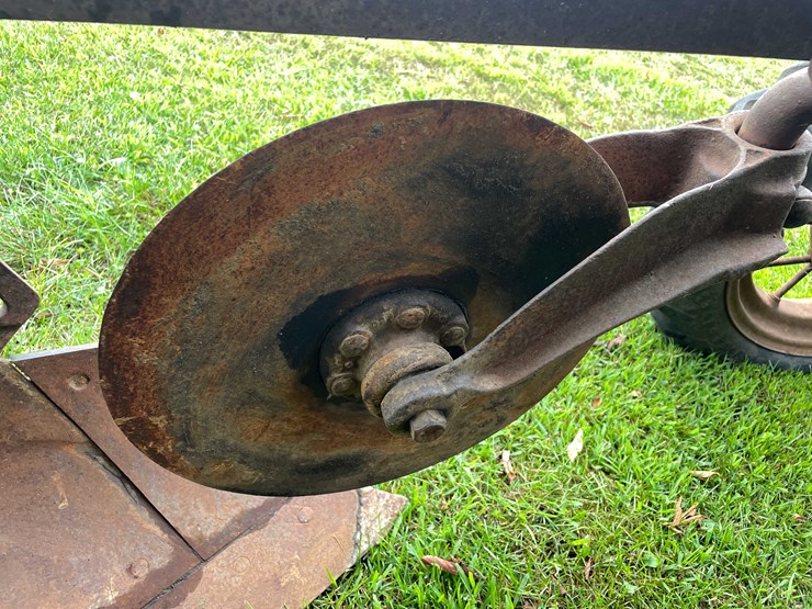 #7469-•-john-deere-plow-image-21