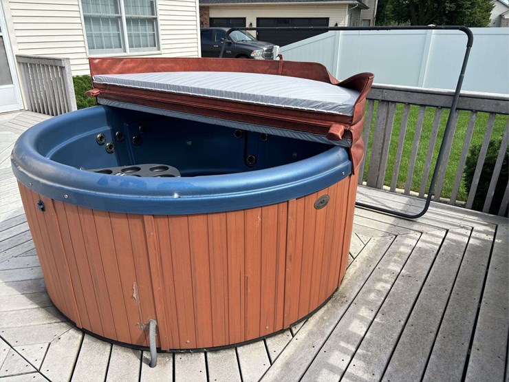 hot-tub-image-2