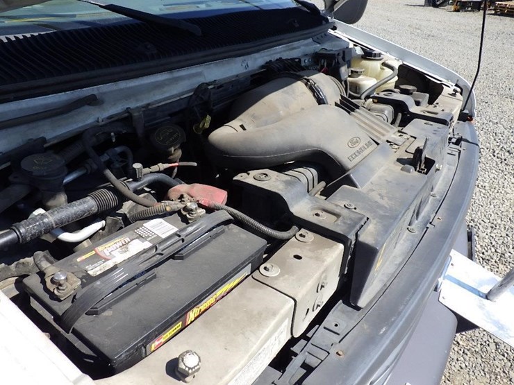 2006-utility-van-image-27
