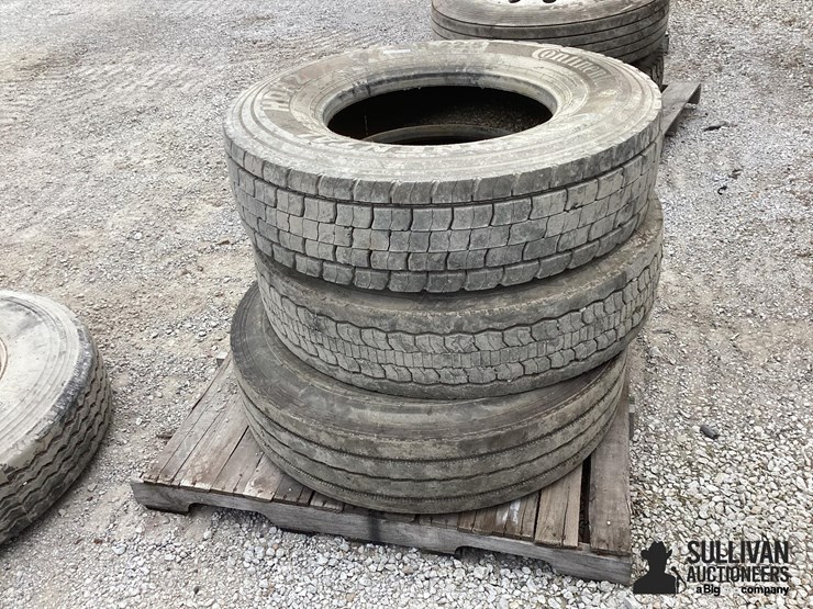 11r22.5-tires-image-7