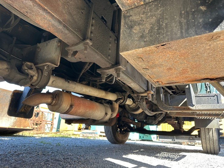 2001-caterpillar-3126-image-8