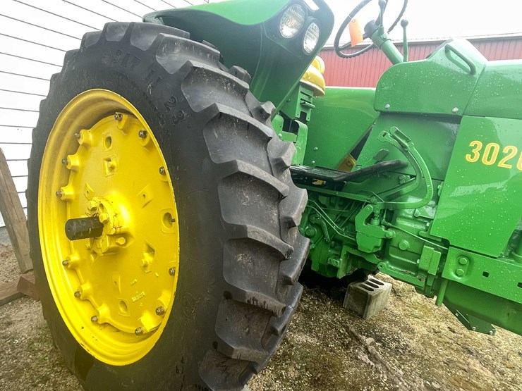 #6668-•-1971-john-deere-tractor-image-18
