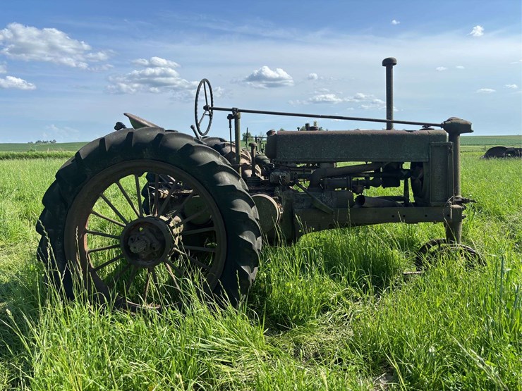 john-deere-model-b-image-6