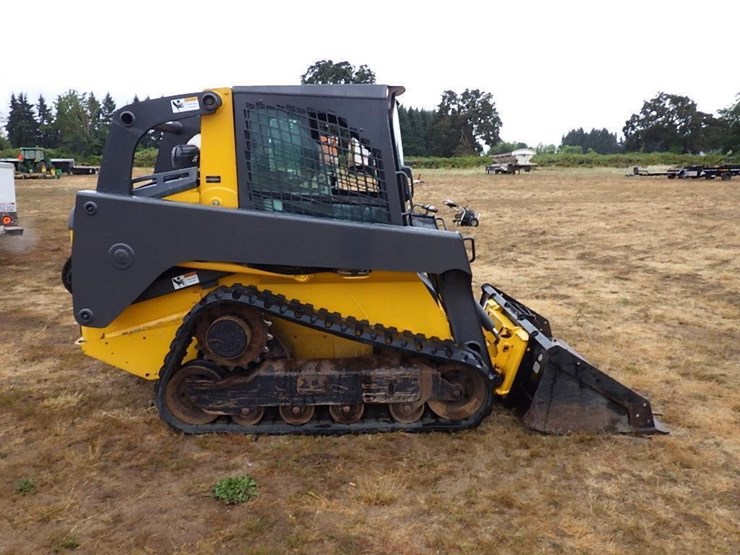 john-deere-319dt-skid-steer-tracked-loader-image-3