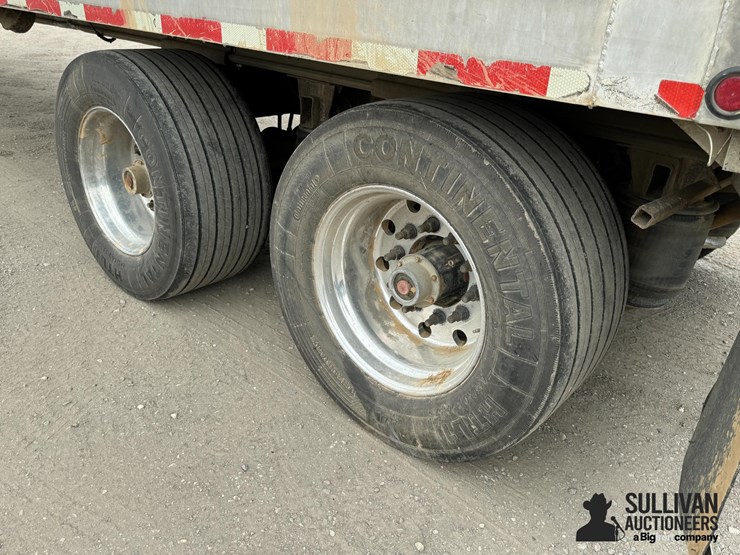 1979-city-t/a-side-dump-sugar-beet-trailer-image-11