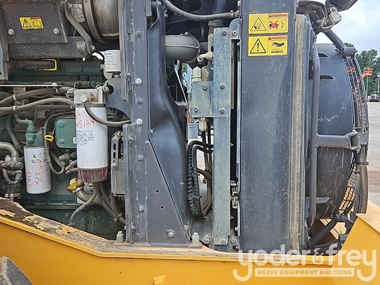 2019-volvo-l60h-image-32