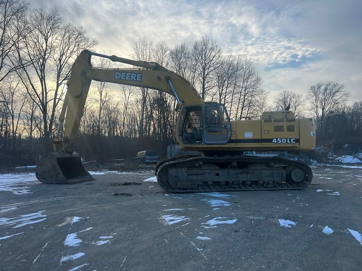 2005-deere-450-lc-image-4