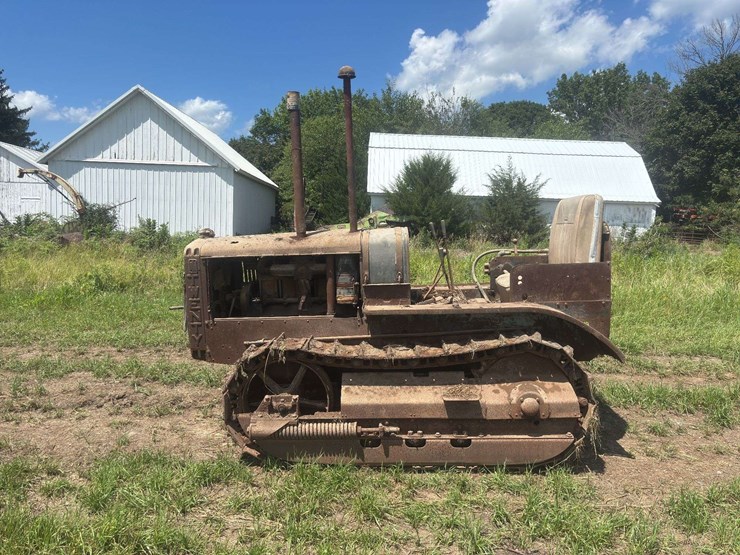 caterpillar-twenty-crawler-image-8