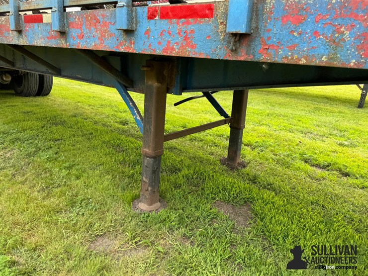 1982-monn-t/a-side-dump-sugar-beet-trailer-image-10
