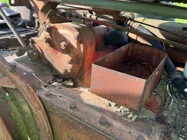 mccormick-deering-super-wd-9-image-34