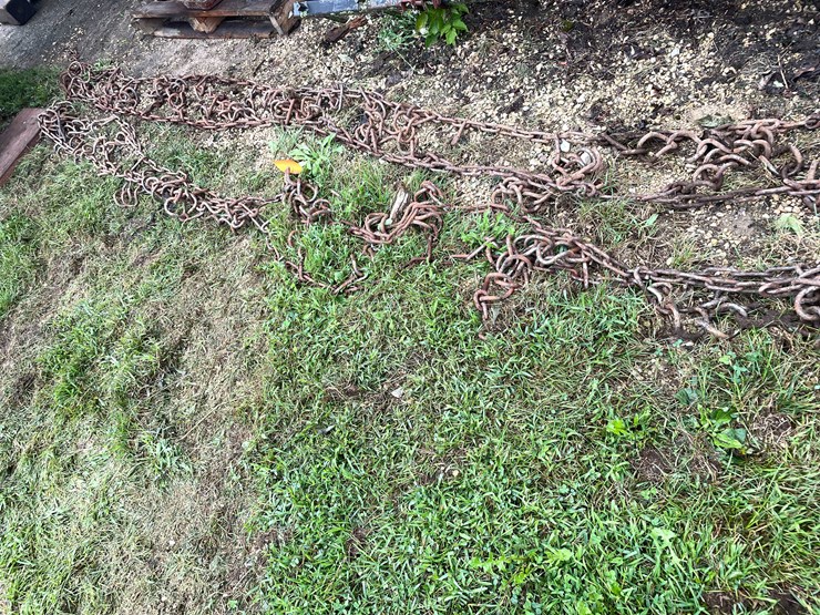#7497-•-(2)-tractor-tire-chains-image-3