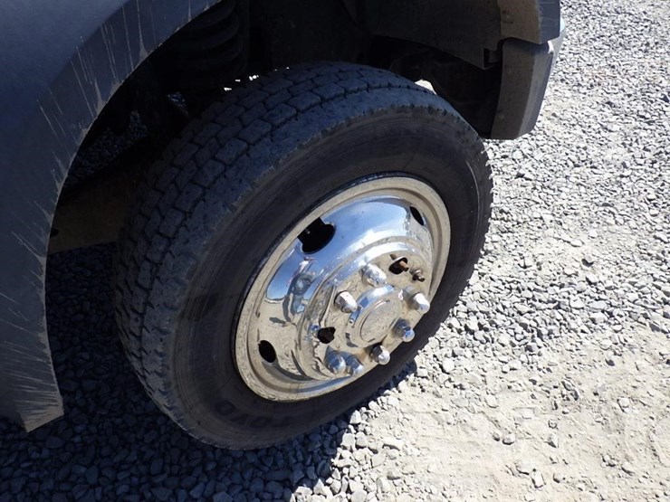 2008-ford-f450-image-33