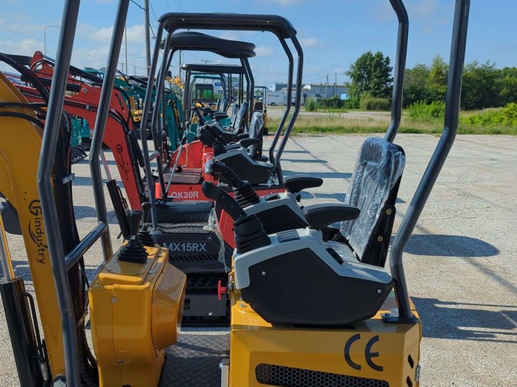 cfg-industrial-mini-excavator---mx12rx---(2025)-image-11
