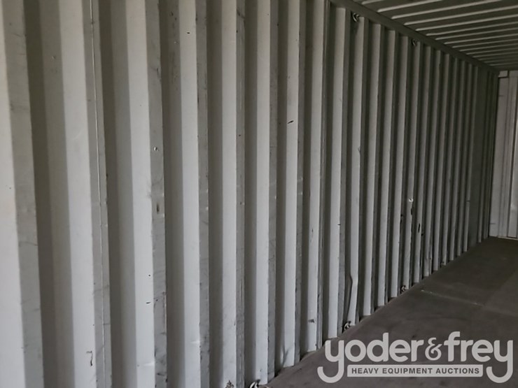 40'-container-single-walk-door,-2-side-doors-image-12