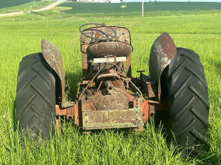 co-op-tractor-image-4