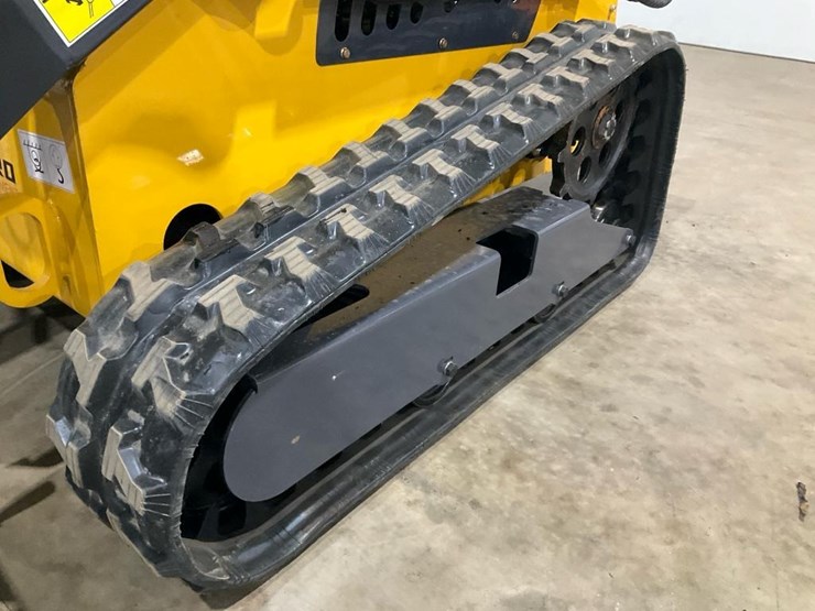 #1001-•-new-land-hero-pld-t460-mini-track-skid-steer-loader-image-5